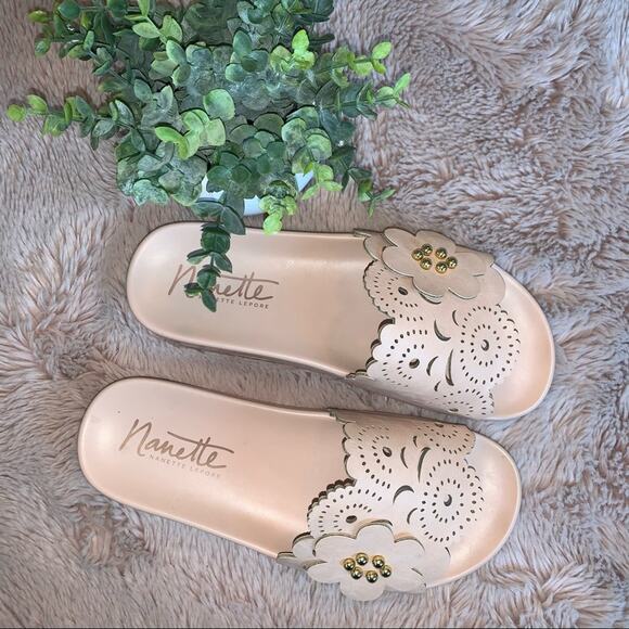 Nanette Lepore Light Pink Floral Laser Cut Slip On Summer Sandals Size: 6 - Picture 11 of 12